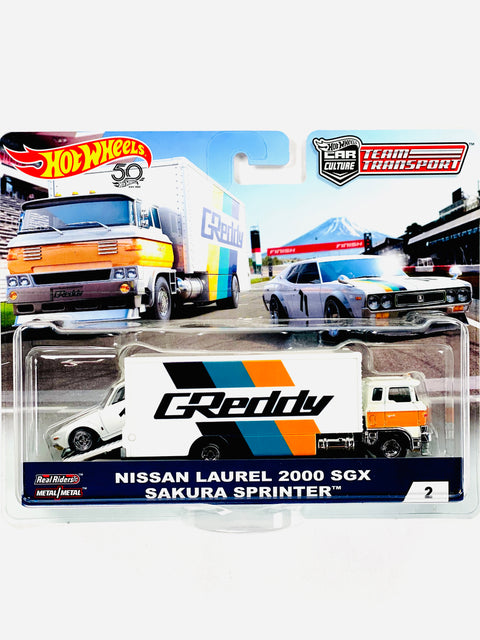 Hot Wheels 2018 Team Transport Nissan Laurel 2000 SGX Sakura Sprinter #2 - Damaged Card