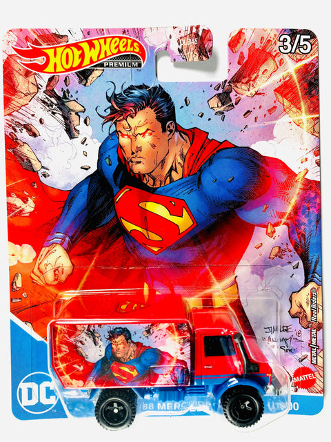 Hot Wheels 2021 Pop Culture Case M DC Comic Superman 88 Mercedes Unimog U1300