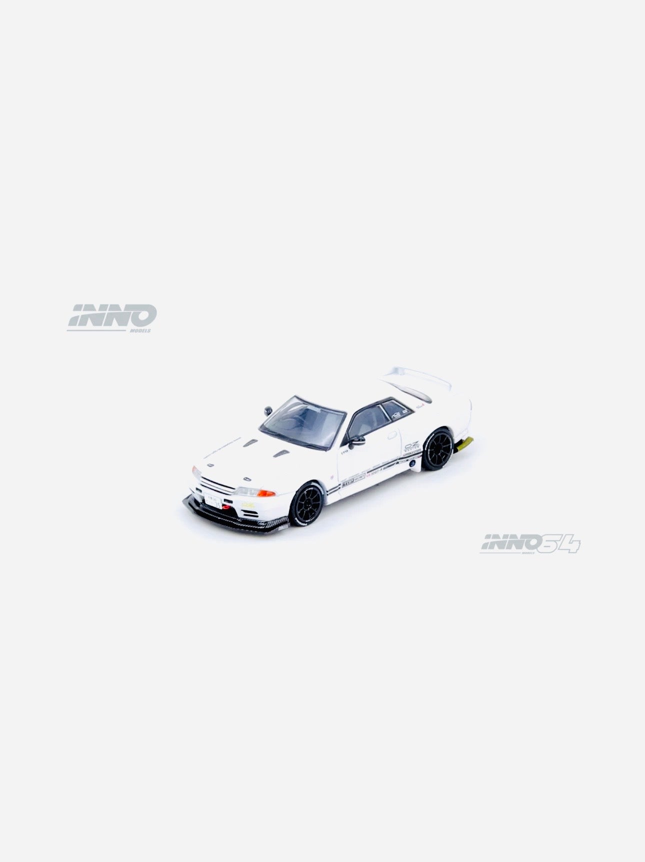 InnoModels GTR R32 PANEM ホワイト inno64 未開封 Inno64 Factory Sealed Nissan Top Secret VR32 GTR White – Jcardiecast