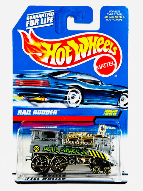 Hot Wheels 1998 Collectors Rail Rodder - Damaged Card/Yellow Blister