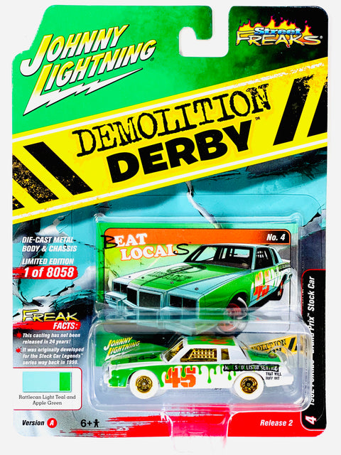 Johnny Lightning Street Freaks Demolition Derby 1982 Pontiac Grand Prix Stock Car Rattlecan Light Teal & Apple Green Chase - Damaged Card