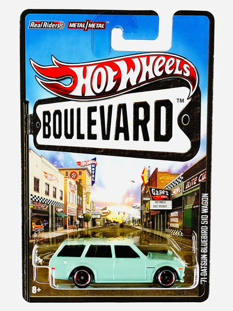 Hot Wheels 2013 Boulevard '71 Datsun Bluebird 510 Wagon