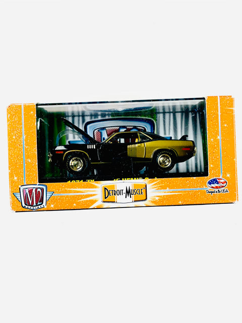 M2 Machines Auto-thentics Detroit Muscle 1971 Plymouth Hemi Cuda Chase - Damaged Box
