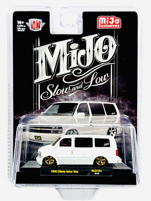 M2 Machines Mijo Exclusive 1995 Chevrolet Astro Van Custom Slow & Low White Chase