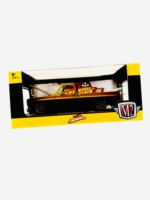 M2 Machines 1/24 Scale Weekend of Wheels 1973 Chevrolet Cheyenne 10 - Damaged Box