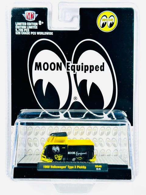 M2 Machines Moon Equipped 1960 Volkswagen Type 2 Pickup Chase - Damaged Blister