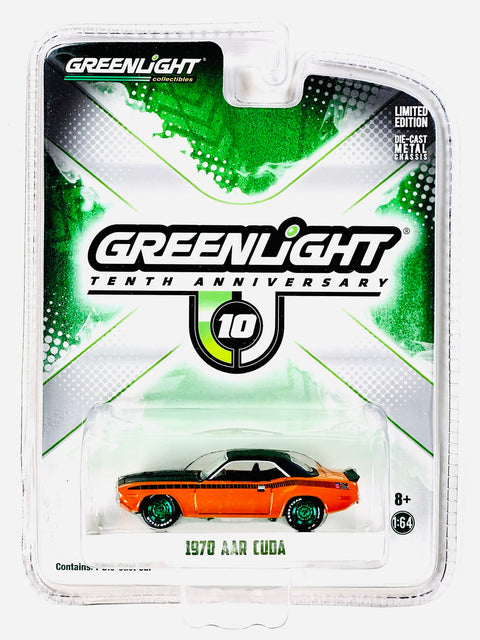 Greenlight Tenth Anniversary 1970 AAR Cuda Chase - Damaged Blister