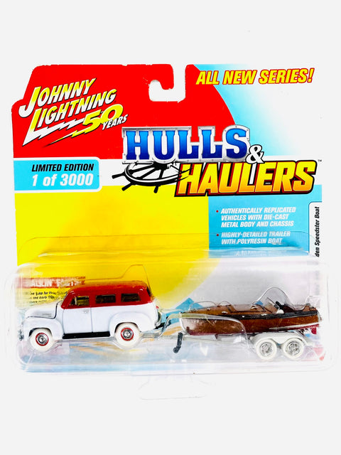 Johnny Lightning Hulls & Haulers 1950 Chevy Suburban W/ Wooden Speedster Boat Ivory Cream & Gloss Red Chase - Damaged Card/Blister