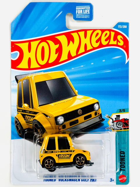 Hot Wheels Tooned Volkswagen Golf MK1 (172/250) - Damaged Card/Blister