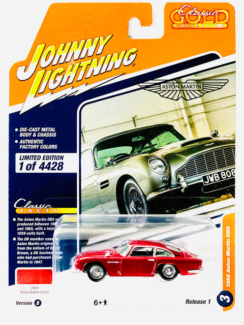 Johnny Lightning Classic Gold  1966 Aston Martin DB5 Rossa Rubina Chiara