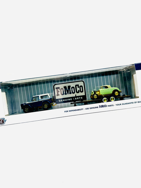 M2 MACHINES AUTO HAULERS FOMOCO 1976 FORD BRONCO & 1932 FORD ROADSTER CHASE - Damaged Box
