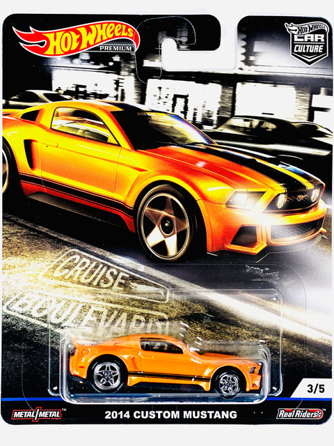 Hot Wheels 2019 Car Culture Cruise Boulevard 2014 Custom Mustang