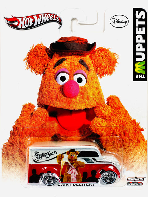 Hot Wheels 2012 Pop Culture The Muppets Fozzie Bear Dairy Delivery - Damaged Card