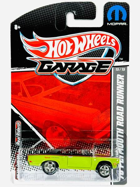 Hot Wheels Garage '70 Plymouth Road Runner Green - Damaged Card