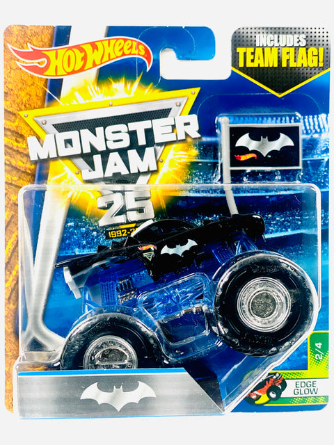 Hot Wheels 2017 Monster Truck & Car Monster Jam Edge Glow Batman (2/4) - Damaged Card