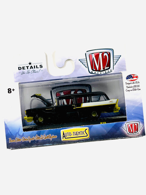 M2 Machines Auto-thentics 1957 Chevrolet 150 Handyman Station Wagon Chase - Damaged Box