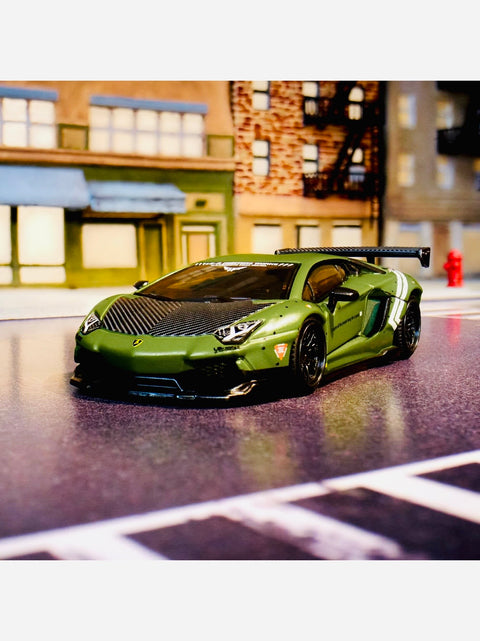 Hot Wheels 2026 RLC Exclusive Elite 64 LBWK Lamborghini Aventador LP 700-4