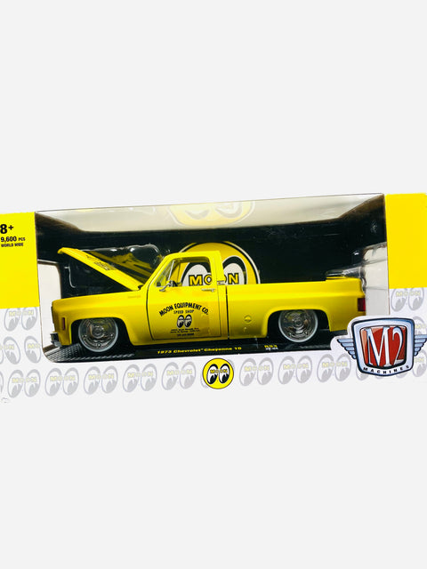 M2 Machines 1/24 Scale Moon Equipped 1973 Chevrolet Cheyenne 10 - Damaged Box