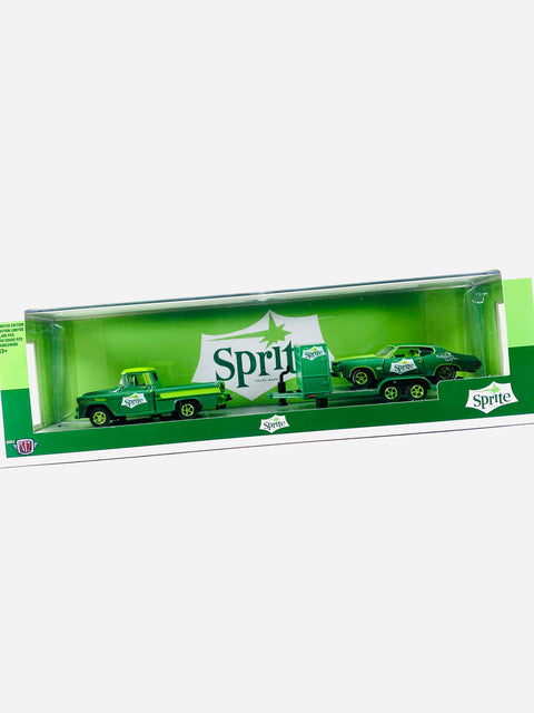 M2 Machines Auto Haulers Sprite 1958 Chevrolet Cameo Truck & 1970 Chevrolet Chevelle SS 454 Chase - Damaged Box