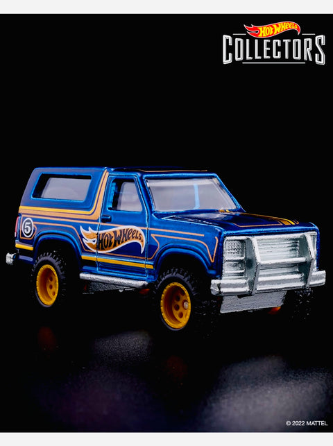 Hot Wheels 2022 Target Mail-in '85 Ford Bronco - Damaged Blister