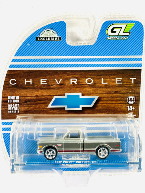 Greenlight Hobby Exclusive 1972 Chevy Cheyenne C10 Short Bed Electric Blue Raw Chase