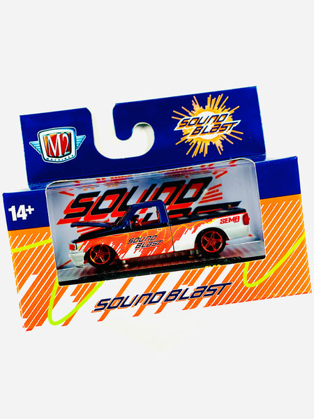 M2 Machines Auto-thentics 2025 SEMA Sound Blast 1995 Ford Ranger