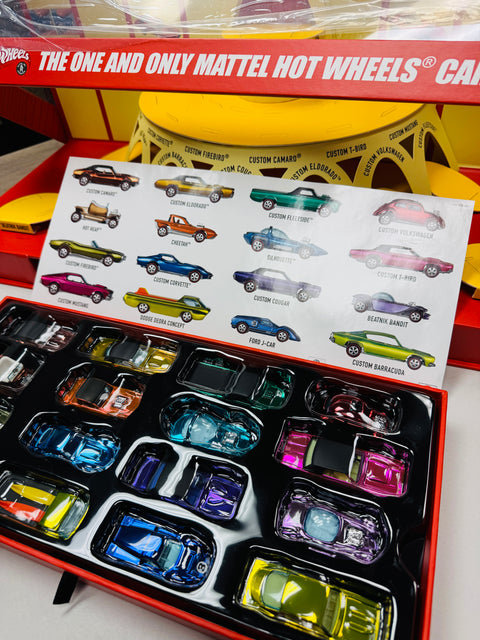Hot Wheels 50th Anniversary 2018 Original 16 Car Display - Damaged/Open Box