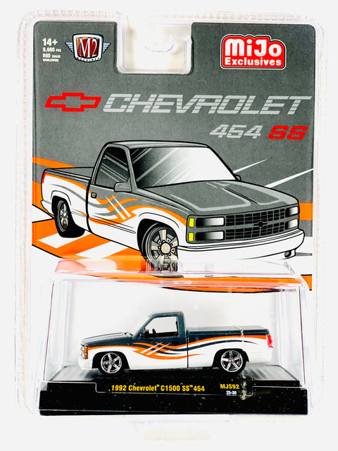 M2 Machines Mijo Exclusive 1992 Chevrolet C1500 SS 454