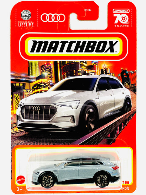 Matchbox 2023 Basic Case P Audi E-Tron