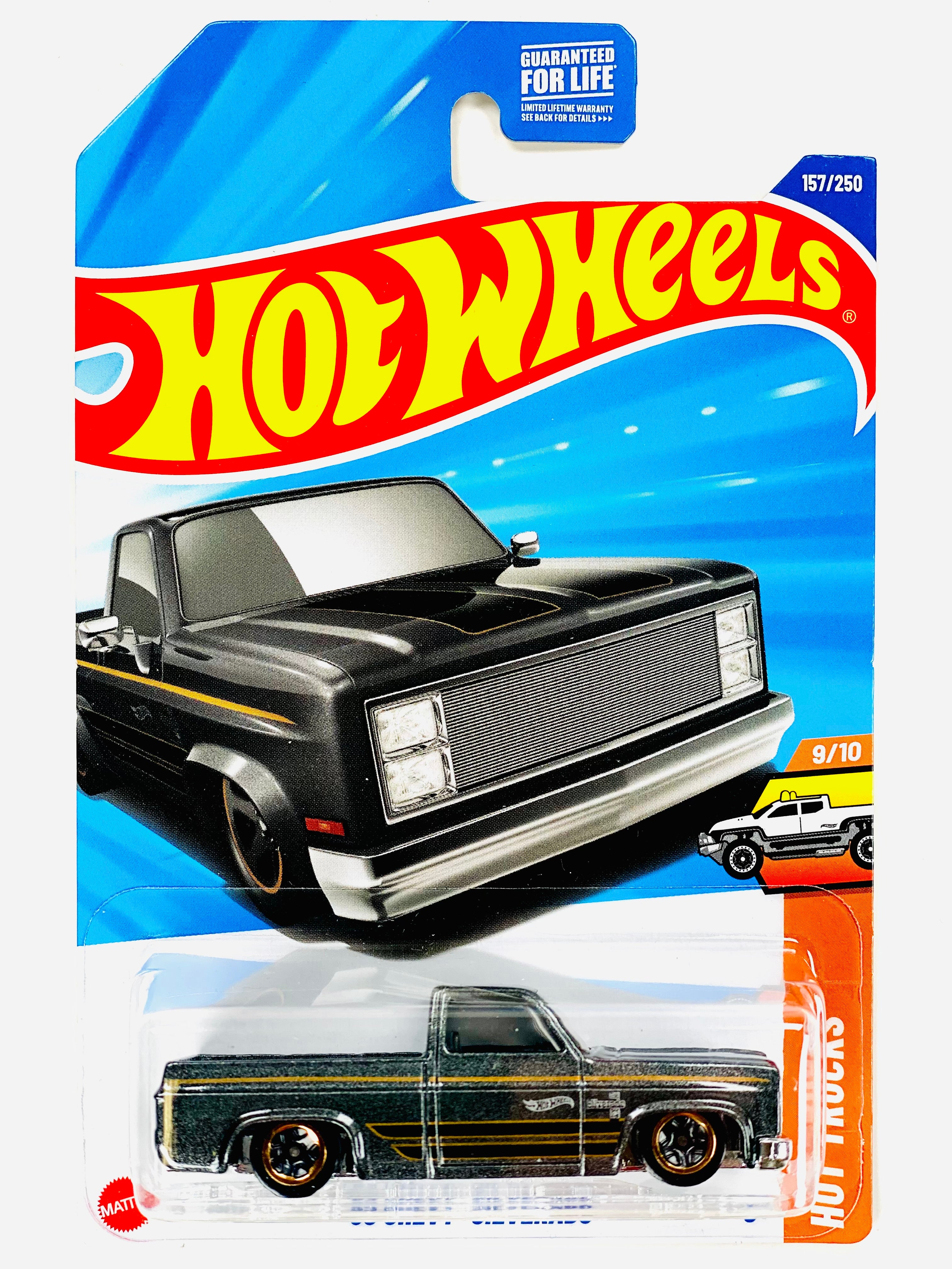 Hot Wheels Hot Trucks '83 Chevy Silverado - Damaged Card – Jcardiecast