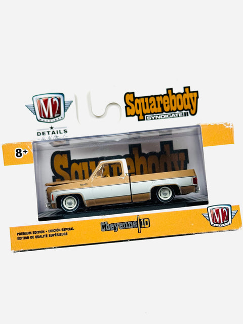 M2 Machines Auto-Thentics 1973 Chevrolet Cheyenne Super 10 Famous Tan - Damaged Box