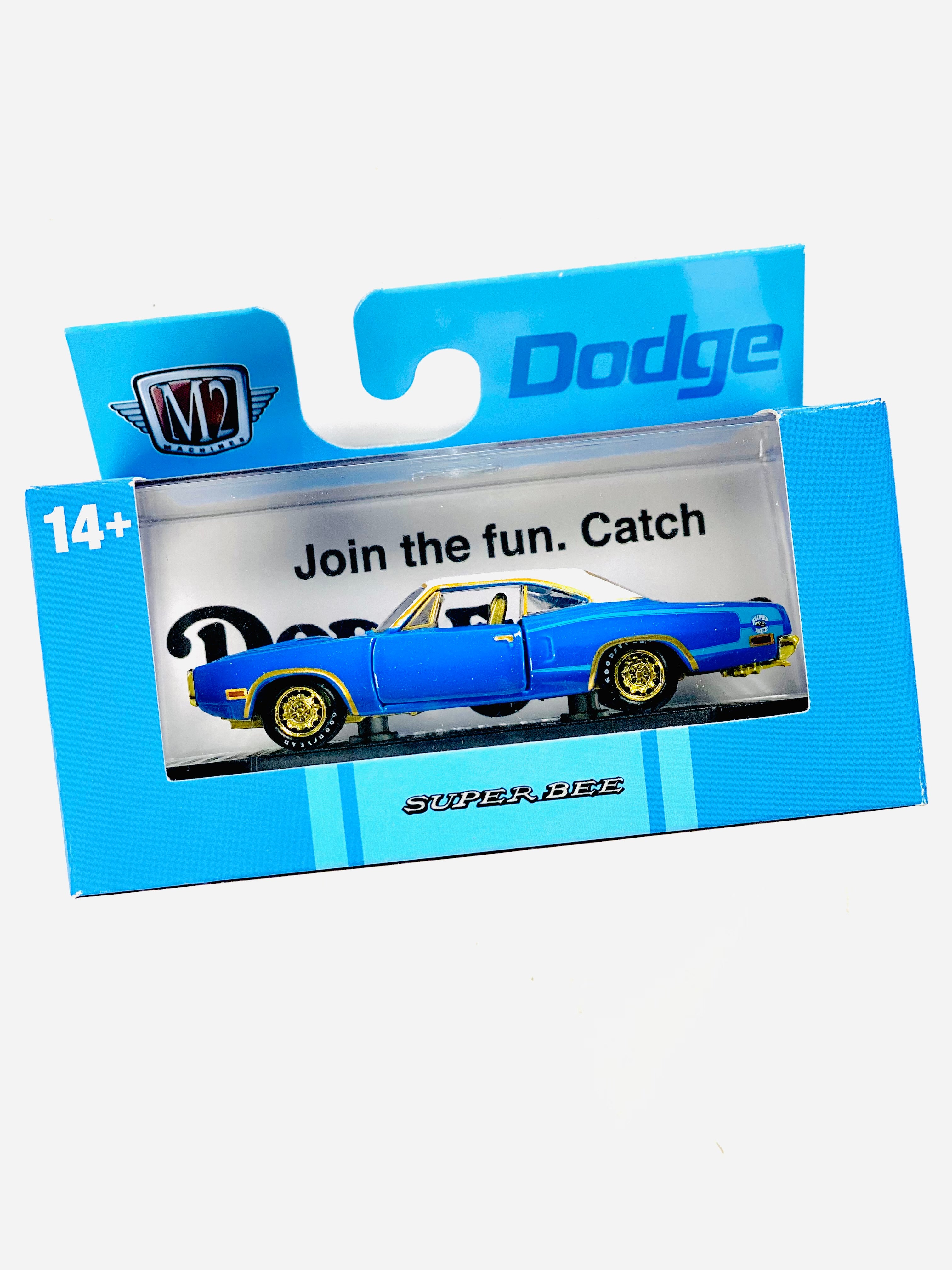 M2 Machines Auto-thentics 1970 Dodge Super Bee 383 Chase - Damaged