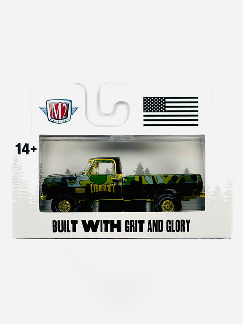 M2 Machines Auto-thentics Detroit-Muscle Liberty 1972 Ford F-250 Explorer 4X4 Truck Chase