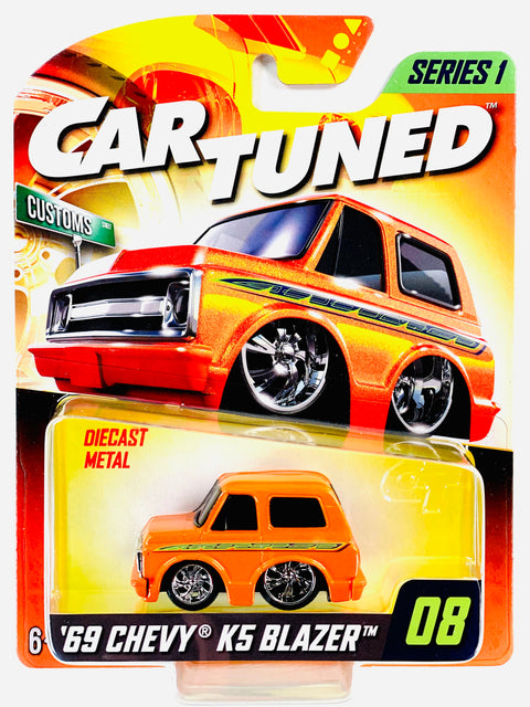 Car Tuned Series 1 '69 Chevy K5 Blazer #08 - Damaged Card