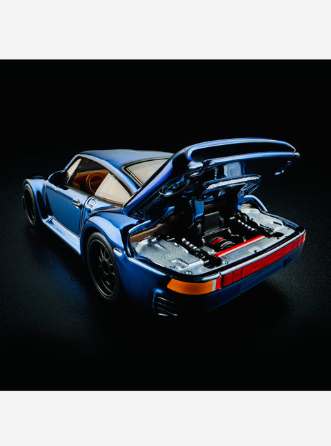 Hot Wheels 2024 RLC Exclusive Porsche 959 - Damaged Card