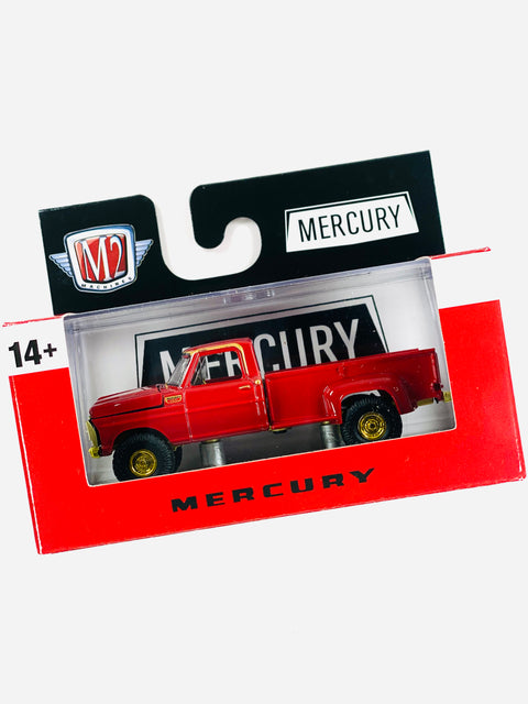 M2 Machines Auto-thentics 1967 Mercury M-100 4X4 Pickup Truck Chase