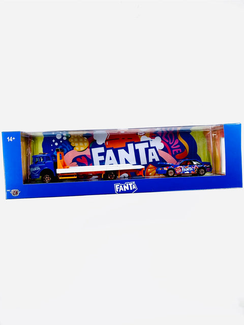 M2 Machines Auto Haulers Fanta 1990 Ford C-8000 & 1990 Ford Mustang GT Chase - Damaged