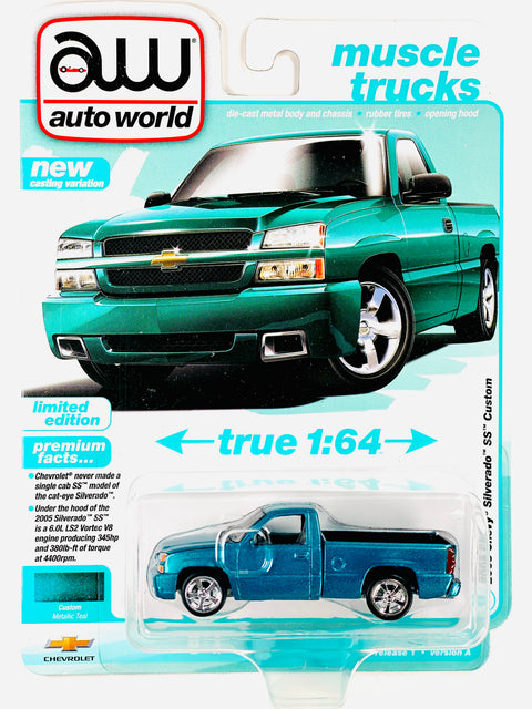 Auto World Muscle Trucks 2005 Chevy Silverado SS Custom Single Cab Teal Turquoise Metallic - Damaged Card/Blister