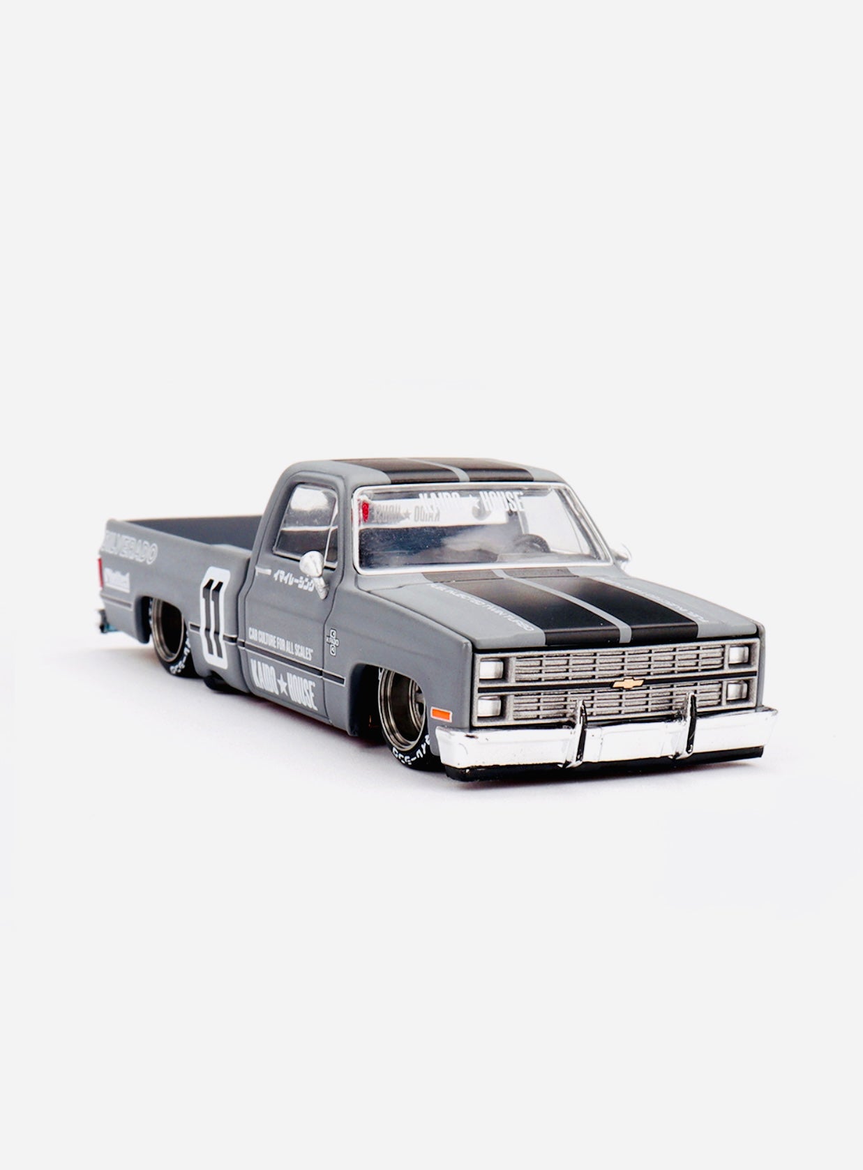MINIGT 街道ハウス　CHEVROLET SILVERADO チェイス Chase! Kaido House x Mini GT 1:64 Chevrolet Silverado Kaido