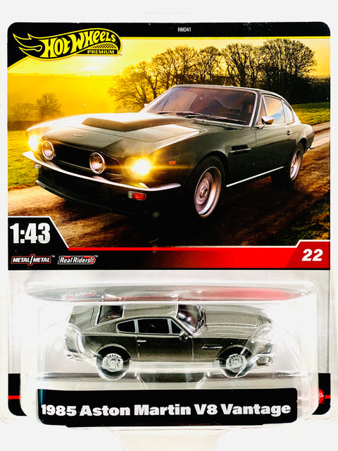 Hot Wheels 2025 Premium 1:43 Scale Case H 1985 Aston Martin