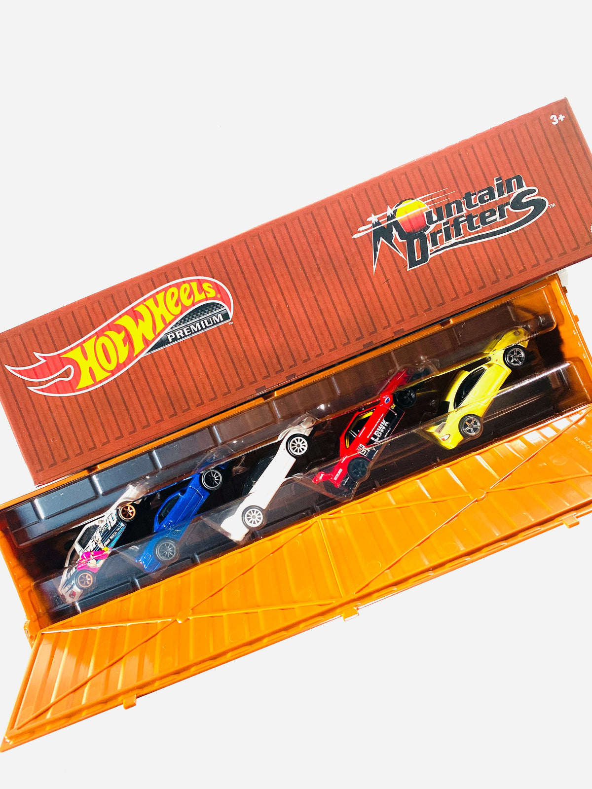 Hot Wheels 2022 Car Culture Mountain Drifter Container Set of 5 Cars, 1/64  HFF43