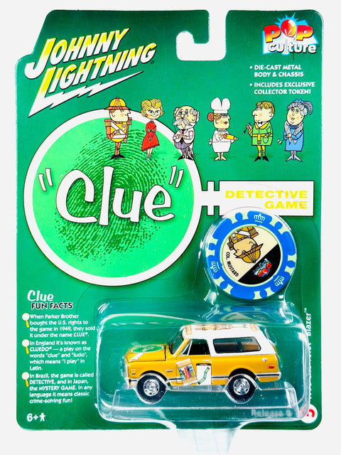 Johnny Lightning Pop Culture Vintage Clue 1970 Chevrolet Blazer - Damaged Card